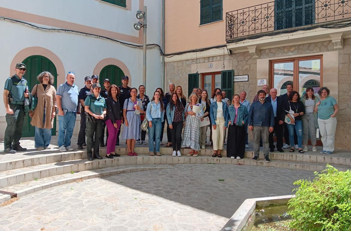 Constitució de la Taula de coordinació per a l'abordatge de les violències masclistes d' Esporles i Valldemossa.
