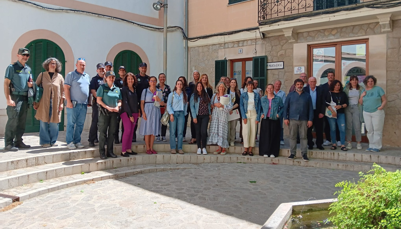 Constitució de la Taula de coordinació per a l'abordatge de les violències masclistes d' Esporles i Valldemossa.
